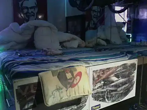 kinkycdslutsv online show from March 10, 2025, 9:01 am