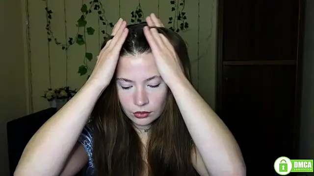 Alicia redfollow online show from November 16, 2025, 12:10 pm