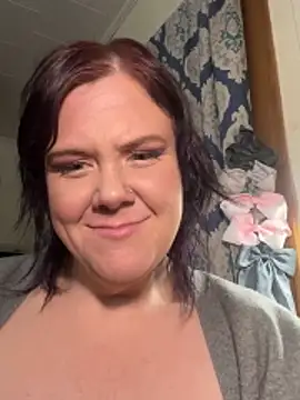 leenieb88 online show from February 3, 2026, 11:04 am