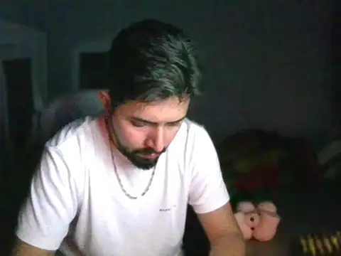 Snapshot of Novin21_24 chatting on June 10, 2026, 8:54 pm Novin21 24 online show from June 10, 2026, 8:54 pm