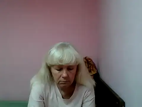 Snapshot of sakura_blonde chatting on March 3, 2025, 6:24 pm sakura blonde online show from March 3, 2025, 6:24 pm