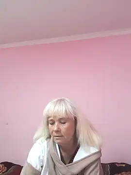 Snapshot of sakura_blonde chatting on September 25, 2025, 6:47 pm sakura blonde online show from September 25, 2025, 6:47 pm