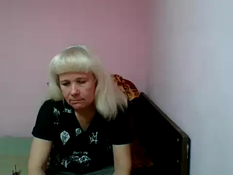 Snapshot of sakura_blonde chatting on February 26, 2025, 8:04 pm sakura blonde online show from February 26, 2025, 8:04 pm