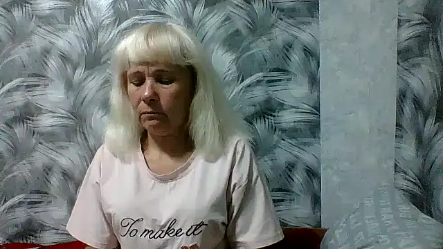 Snapshot of sakura_blonde chatting on October 5, 2025, 7:37 pm sakura blonde online show from October 5, 2025, 7:37 pm