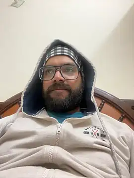 Arsh Loves Luv online show from December 23, 2024, 7:20 pm