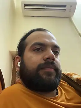 Arsh Loves Luv online show from December 18, 2024, 7:52 pm