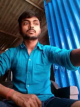 Snapshot of Suraj223kumar chatting on March 11, 2026, 6:51 am Suraj223kumar online show from March 11, 2026, 6:51 am