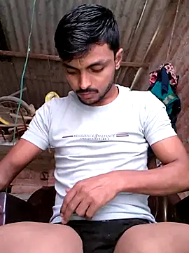 Snapshot of Suraj223kumar chatting on October 25, 2025, 9:30 am Suraj223kumar online show from October 25, 2025, 9:30 am