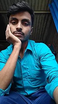 Snapshot of Suraj223kumar chatting on October 29, 2025, 7:07 am Suraj223kumar online show from October 29, 2025, 7:07 am