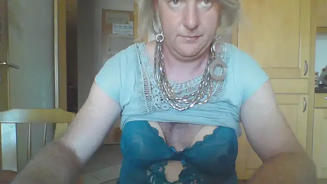 sexynadinets89 online show from June 24, 2026, 10:36 am