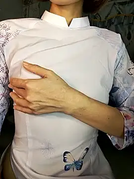 Snapshot of Lucy_limon chatting on November 7, 2025, 9:58 am Lucy limon online show from November 7, 2025, 9:58 am