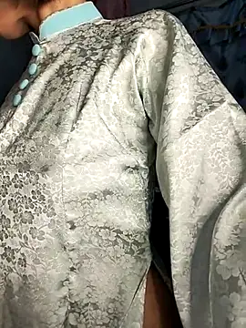 Snapshot of Lucy_limon chatting on October 29, 2025, 7:29 am Lucy limon online show from October 29, 2025, 7:29 am