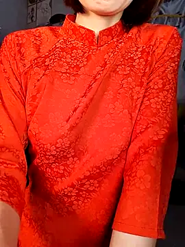 Snapshot of Lucy_limon chatting on November 24, 2025, 10:10 pm Lucy limon online show from November 24, 2025, 10:10 pm