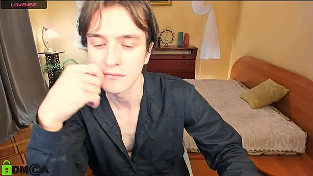 harry1potter  online show from December 20, 2024, 3:53 pm