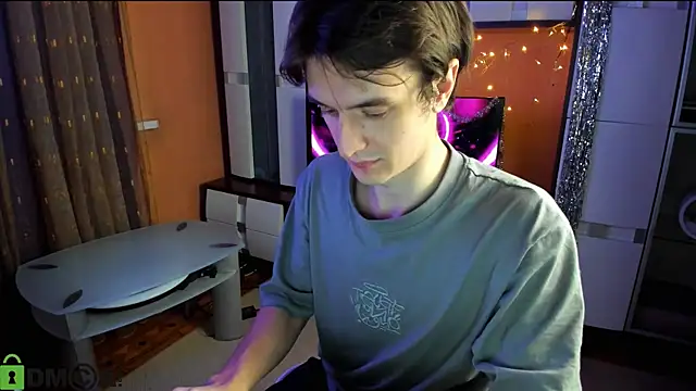 harry1potter  online show from January 4, 2025, 3:17 pm