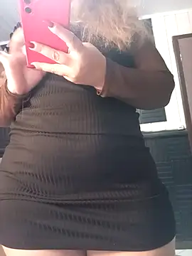 Snapshot of pAuLa_- chatting on October 9, 2025, 1:17 am pAuLa - online show from October 9, 2025, 1:17 am