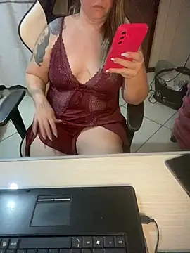 Snapshot of pAuLa_- chatting on March 16, 2025, 2:22 pm pAuLa - online show from March 16, 2025, 2:22 pm