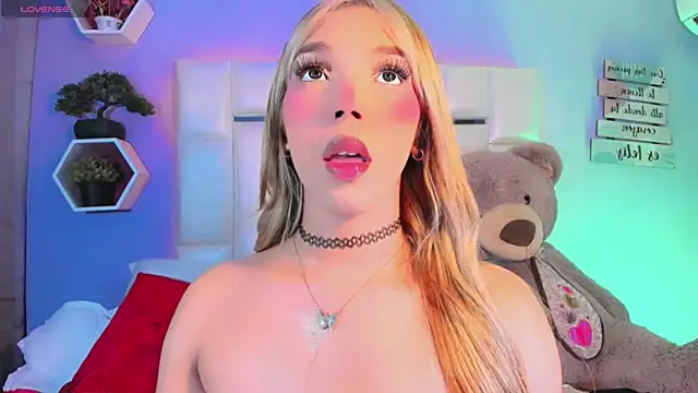 Aileen 18 online show from October 11, 2025, 10:44 pm