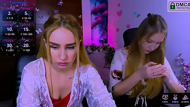 Snapshot of playful_sophie chatting on March 13, 2025, 9:59 pm playful sophie online show from March 13, 2025, 9:59 pm