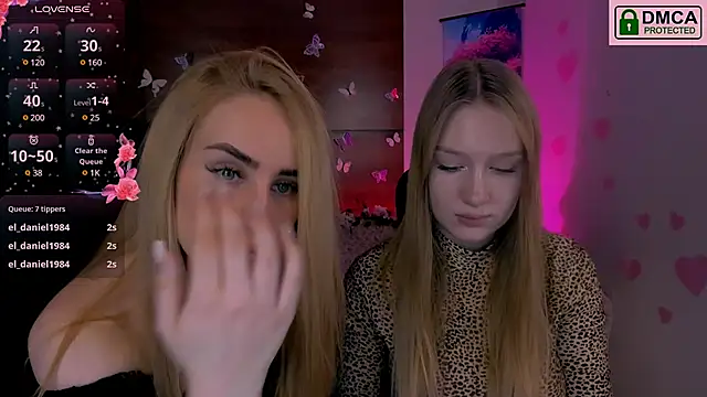 Snapshot of playful_sophie chatting on February 27, 2025, 2:35 am playful sophie online show from February 27, 2025, 2:35 am