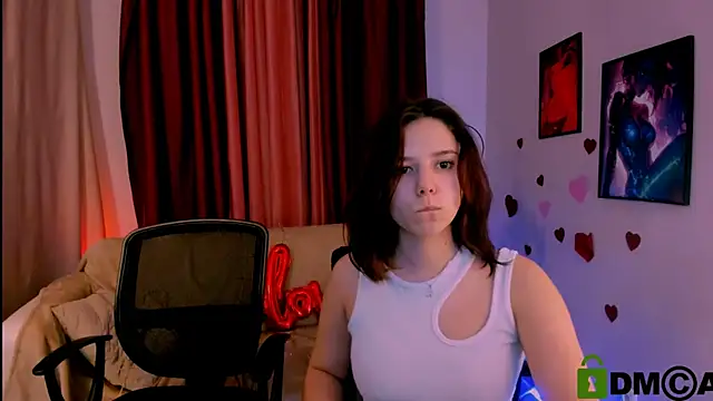 Snapshot of playful_sophie chatting on February 26, 2025, 2:30 am playful sophie online show from February 26, 2025, 2:30 am