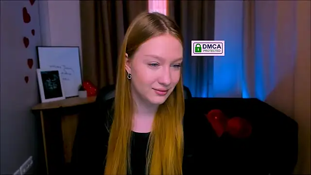 Snapshot of playful_sophie chatting on March 10, 2025, 12:06 pm playful sophie online show from March 10, 2025, 12:06 pm