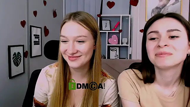 Snapshot of playful_sophie chatting on March 17, 2025, 1:39 pm playful sophie online show from March 17, 2025, 1:39 pm