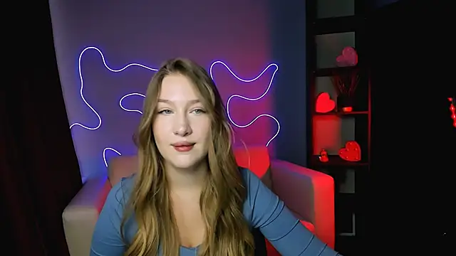 Snapshot of playful_sophie chatting on October 5, 2025, 9:44 am playful sophie online show from October 5, 2025, 9:44 am