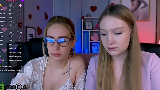 Snapshot of playful_sophie chatting on March 12, 2025, 11:22 pm playful sophie online show from March 12, 2025, 11:22 pm