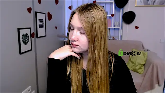 Snapshot of playful_sophie chatting on February 23, 2025, 12:27 pm playful sophie online show from February 23, 2025, 12:27 pm