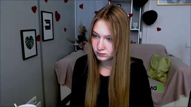 Snapshot of playful_sophie chatting on February 23, 2025, 3:29 pm playful sophie online show from February 23, 2025, 3:29 pm