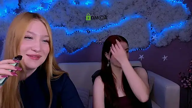 Snapshot of playful_sophie chatting on March 23, 2026, 8:19 pm playful sophie online show from March 23, 2026, 8:19 pm