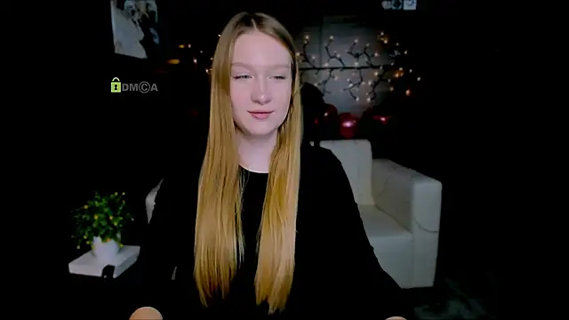 Snapshot of playful_sophie chatting on March 7, 2025, 1:40 pm playful sophie online show from March 7, 2025, 1:40 pm