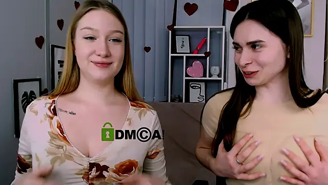 Snapshot of playful_sophie chatting on March 17, 2025, 4:43 pm playful sophie online show from March 17, 2025, 4:43 pm