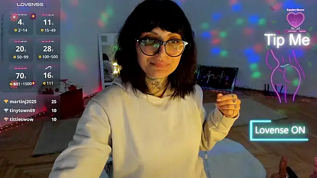 Snapshot of Lucky_Deniz chatting on March 6, 2025, 11:36 am Lucky Deniz online show from March 6, 2025, 11:36 am