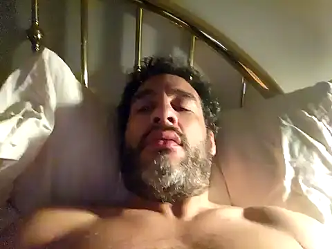 Snapshot of PNPdad6969 chatting on January 14, 2025, 4:36 am PNPdad6969 online show from January 14, 2025, 4:36 am