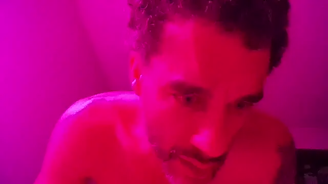 Snapshot of PNPdad6969 chatting on March 22, 2026, 4:05 am PNPdad6969 online show from March 22, 2026, 4:05 am