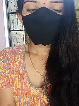 Snapshot of Telugu_Cute_Angel chatting on February 2, 2026, 4:11 am Telugu Cute Angel online show from February 2, 2026, 4:11 am