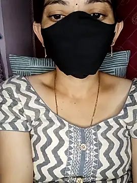 Snapshot of Telugu_Cute_Angel chatting on November 18, 2025, 5:05 pm Telugu Cute Angel online show from November 18, 2025, 5:05 pm