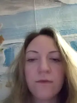 KattyLuuu online show from December 4, 2025, 8:52 pm