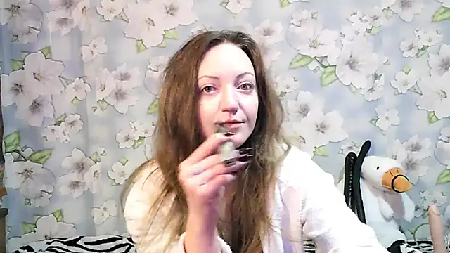 KattyLuuu online show from March 16, 2025, 4:01 pm