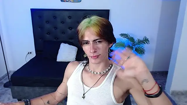 andreey50 online show from December 2, 2025, 8:10 pm