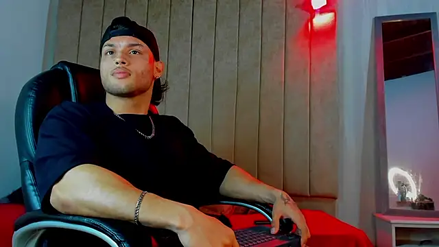 Snapshot of jeicob_gagnon chatting on September 28, 2025, 5:36 am jeicob gagnon online show from September 28, 2025, 5:36 am