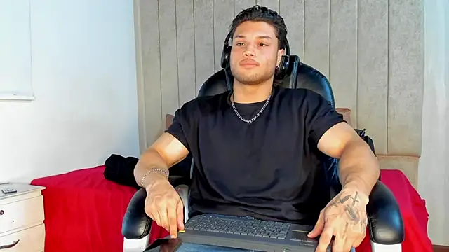 Snapshot of jeicob_gagnon chatting on October 3, 2025, 6:59 am jeicob gagnon online show from October 3, 2025, 6:59 am