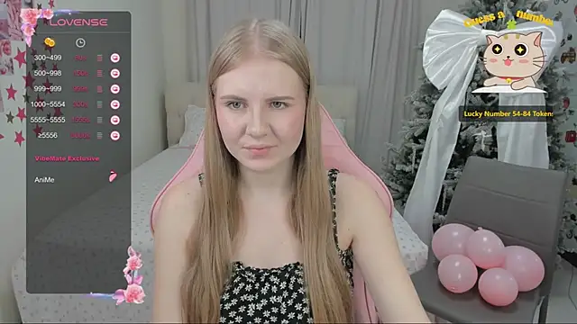 Snapshot of Miss_Esmiie chatting on January 8, 2025, 4:12 am Miss Esmiie online show from January 8, 2025, 4:12 am