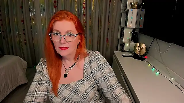 Snapshot of Fire-Fox-One chatting on March 14, 2025, 4:51 pm Fire-Fox-One online show from March 14, 2025, 4:51 pm