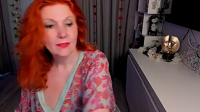 Snapshot of Fire-Fox-One chatting on September 19, 2025, 3:49 pm Fire-Fox-One online show from September 19, 2025, 3:49 pm