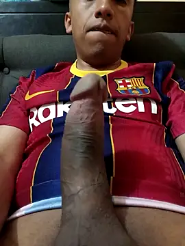 Snapshot of Alex-col chatting on November 27, 2025, 7:36 pm Alex-col online show from November 27, 2025, 7:36 pm