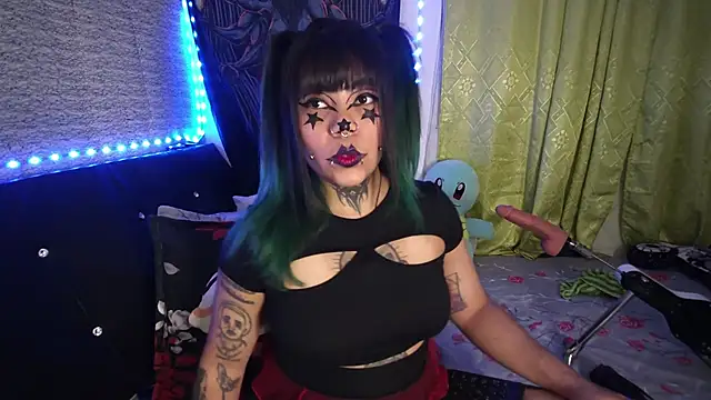 Snapshot of Eta_carinae chatting on October 25, 2025, 3:28 am Eta carinae online show from October 25, 2025, 3:28 am