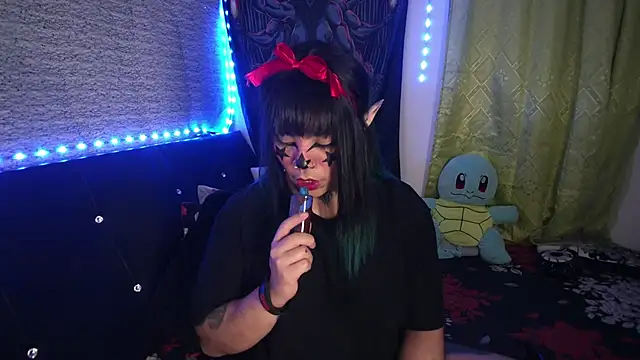 Snapshot of Eta_carinae chatting on November 15, 2025, 2:59 am Eta carinae online show from November 15, 2025, 2:59 am